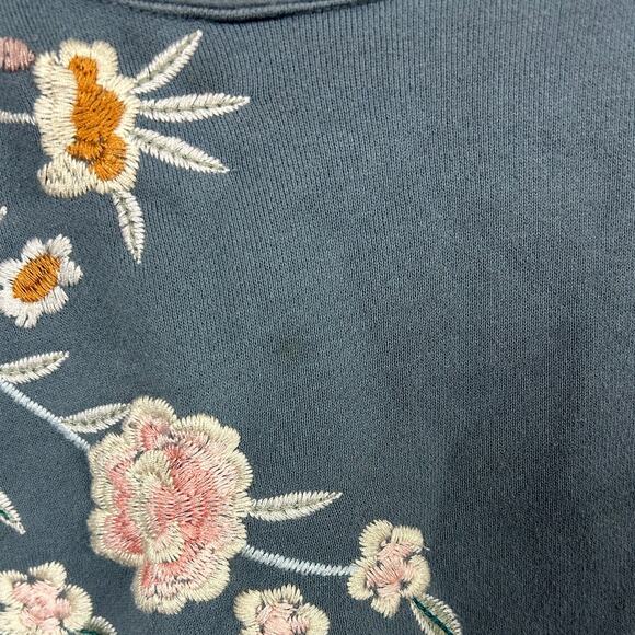 Johnny Was Blue/Gray Embroidered Floral Sweatshirt Top size M - Picture 6 of 8